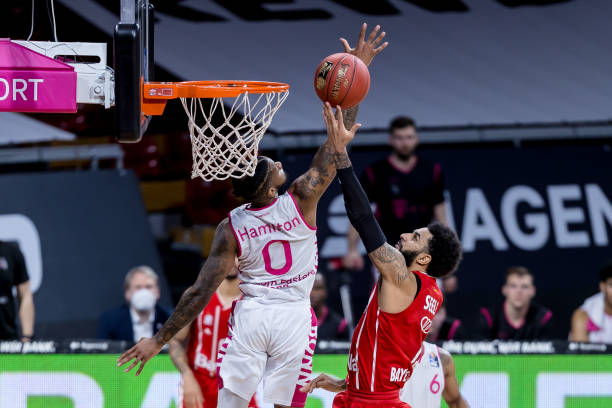 逼抢转为中 逼抢转为中